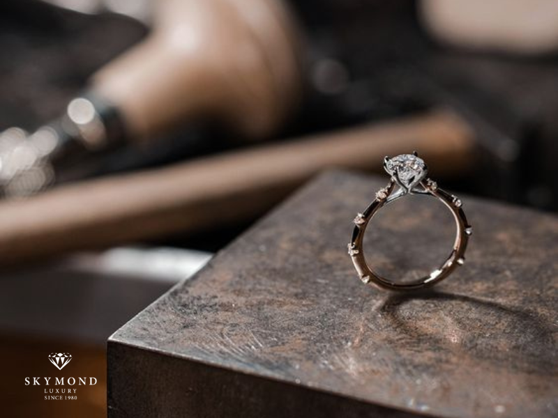 Quy trình thiết kế hàng đại trà và hàng chính hãng