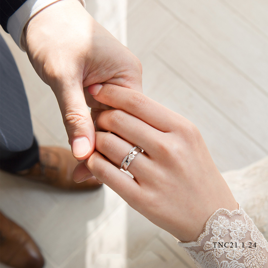 xu hướng nhẫn kỷ niệm ngày cưới thiết kế riêng