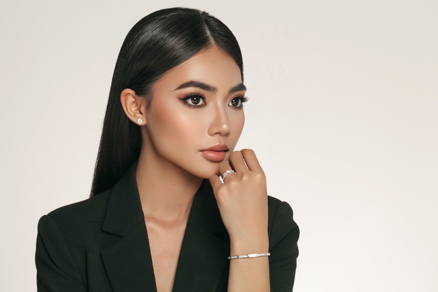 Những mẫu trang sức thiết kế platin kim cương đẹp tặng người thân dịp giáng sinh và năm mới