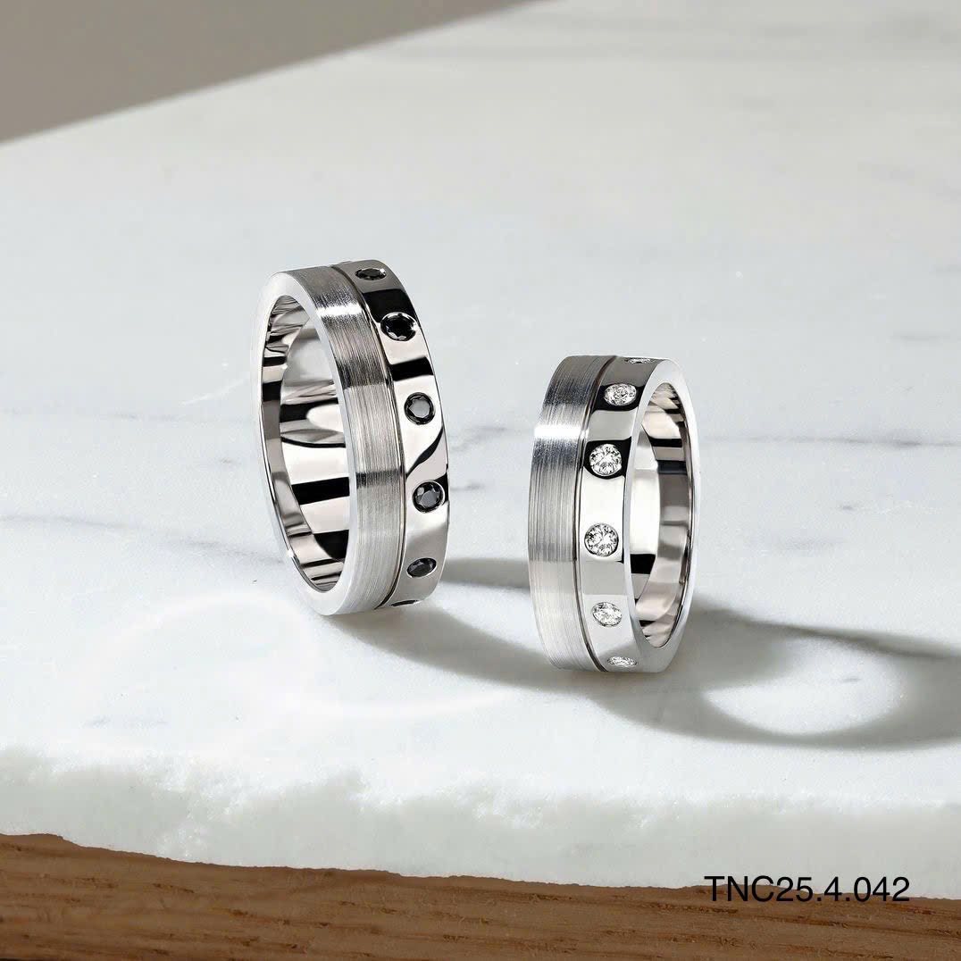 nhẫn kỷ niệm cưới thiết kế độc bản