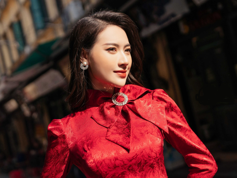 Những mẫu trang sức đẹp kết hợp với áo dài đẹp đón Tết