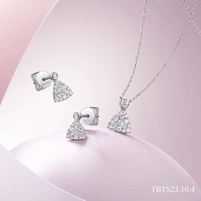 Cách giữ trang sức Platin kim cương của bạn luôn sáng bóng