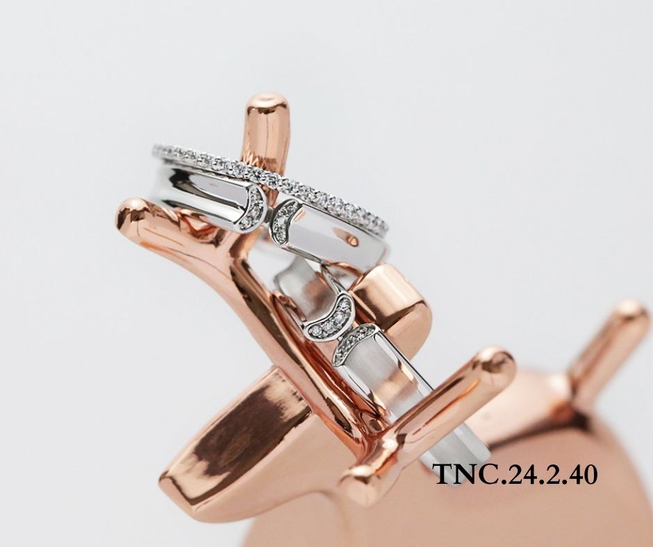 nen-chon-chat-lieu-nao-lam-nhan-cuoi