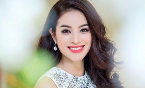 Phụ nữ có thể độc thân, nhưng không thể không có trang sức