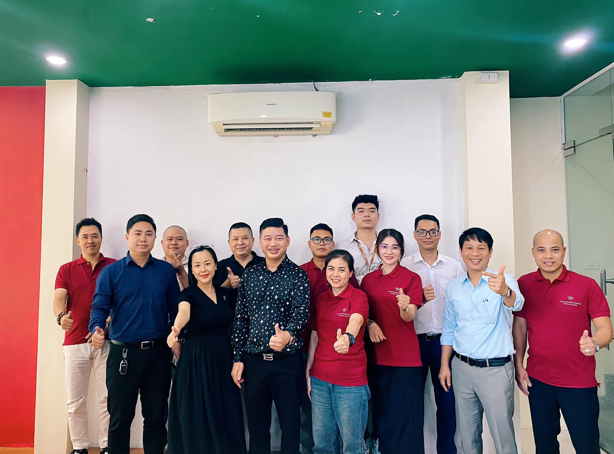 Chọn nghề kim hoàn, nam doanh nhân  kiếm hàng tỷ mỗi tháng