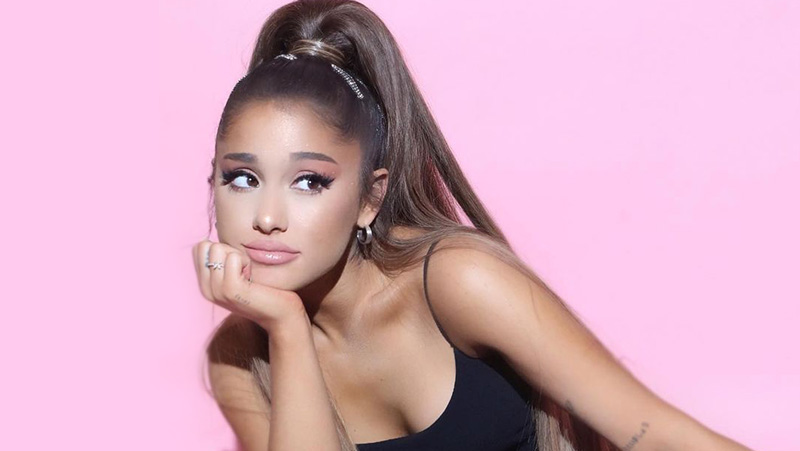 Hóa thân thành “phù thủy kẹo ngọt” như Ariana Grande trong siêu phẩm Wicked