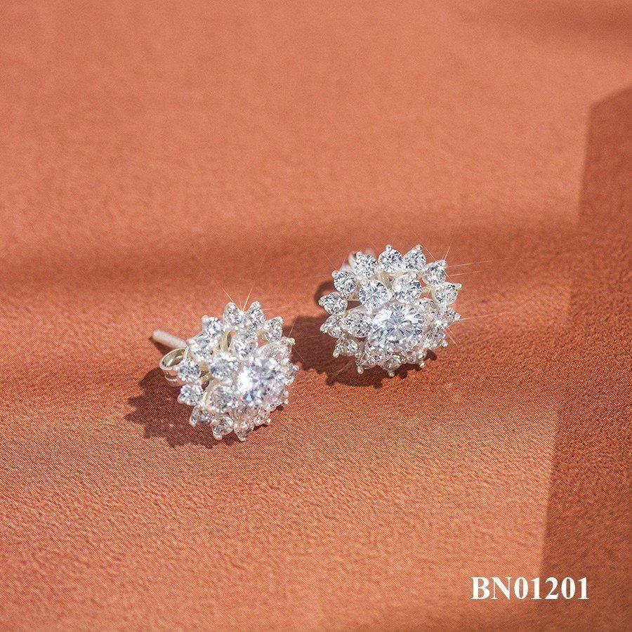 Nét độc lạ của BST trang sức xoay khiến cả giới siêu giàu “phát cuồng”