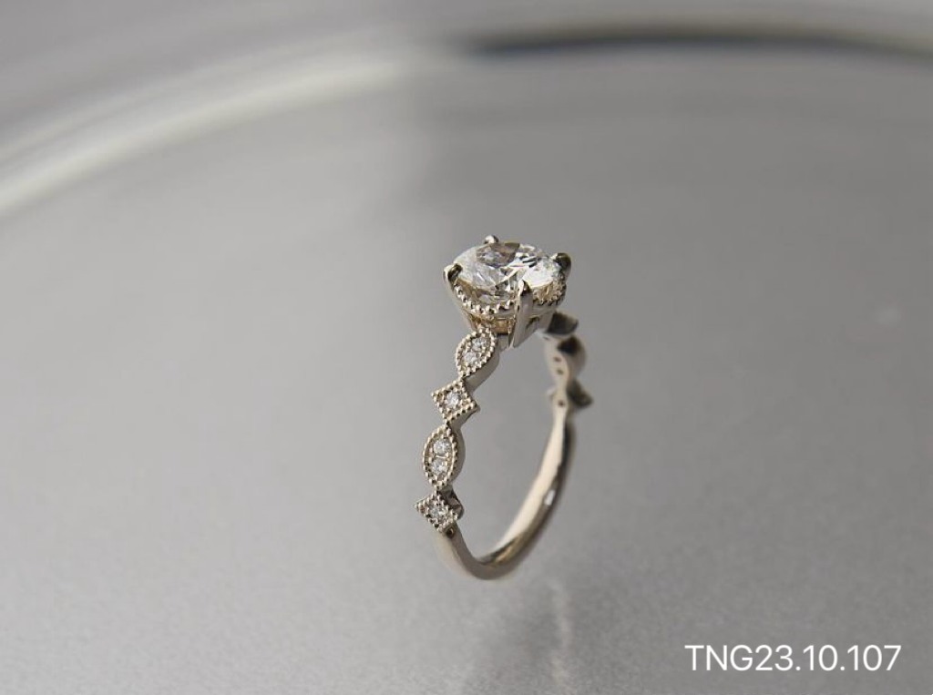 Khám phá ý nghĩa đeo nhẫn các ngón tay