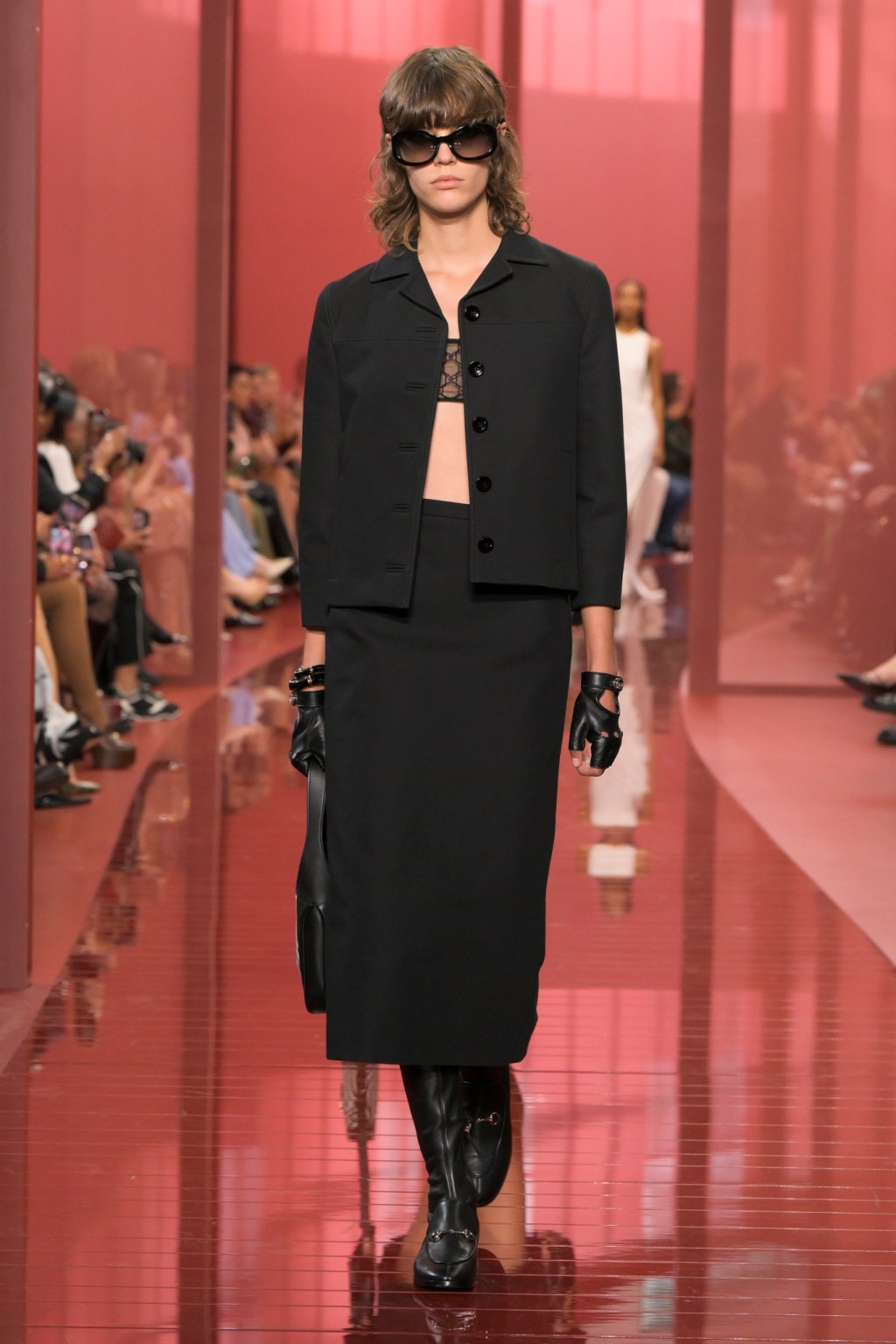 bản phối công sở đen