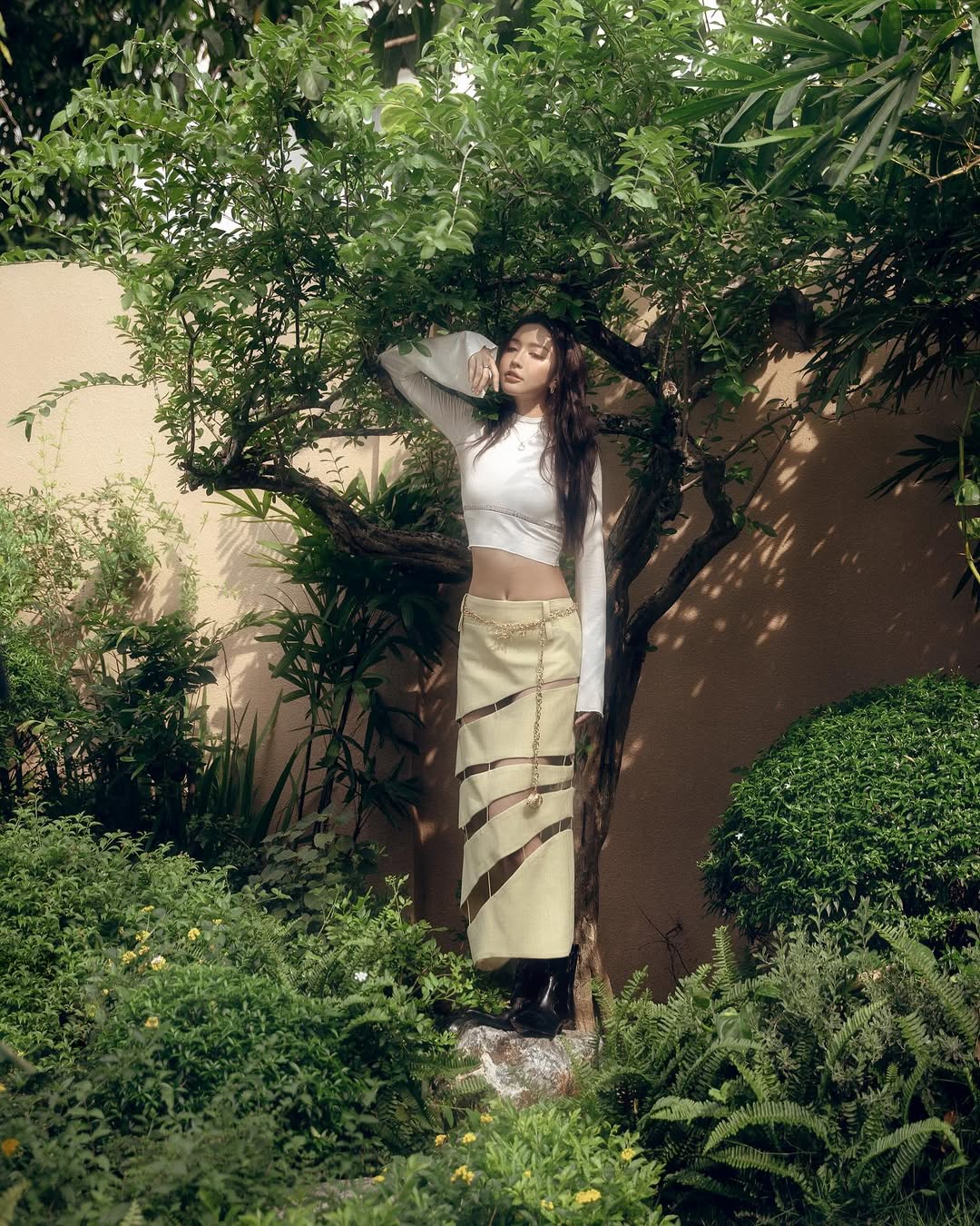 bích phương diện màu be